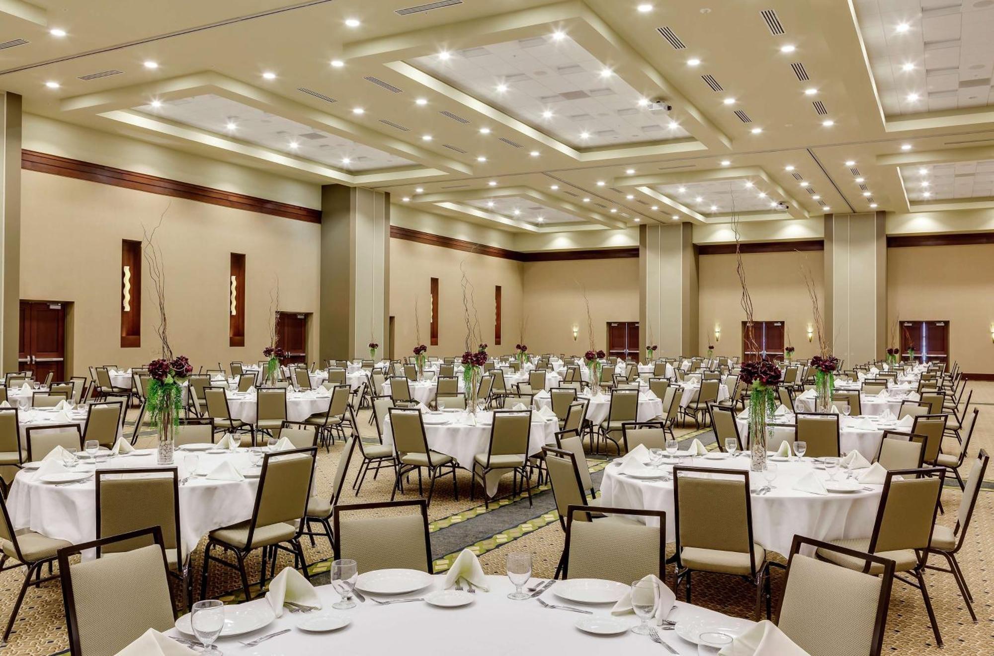 Hilton Garden Inn Manhattan Kansas Exterior photo