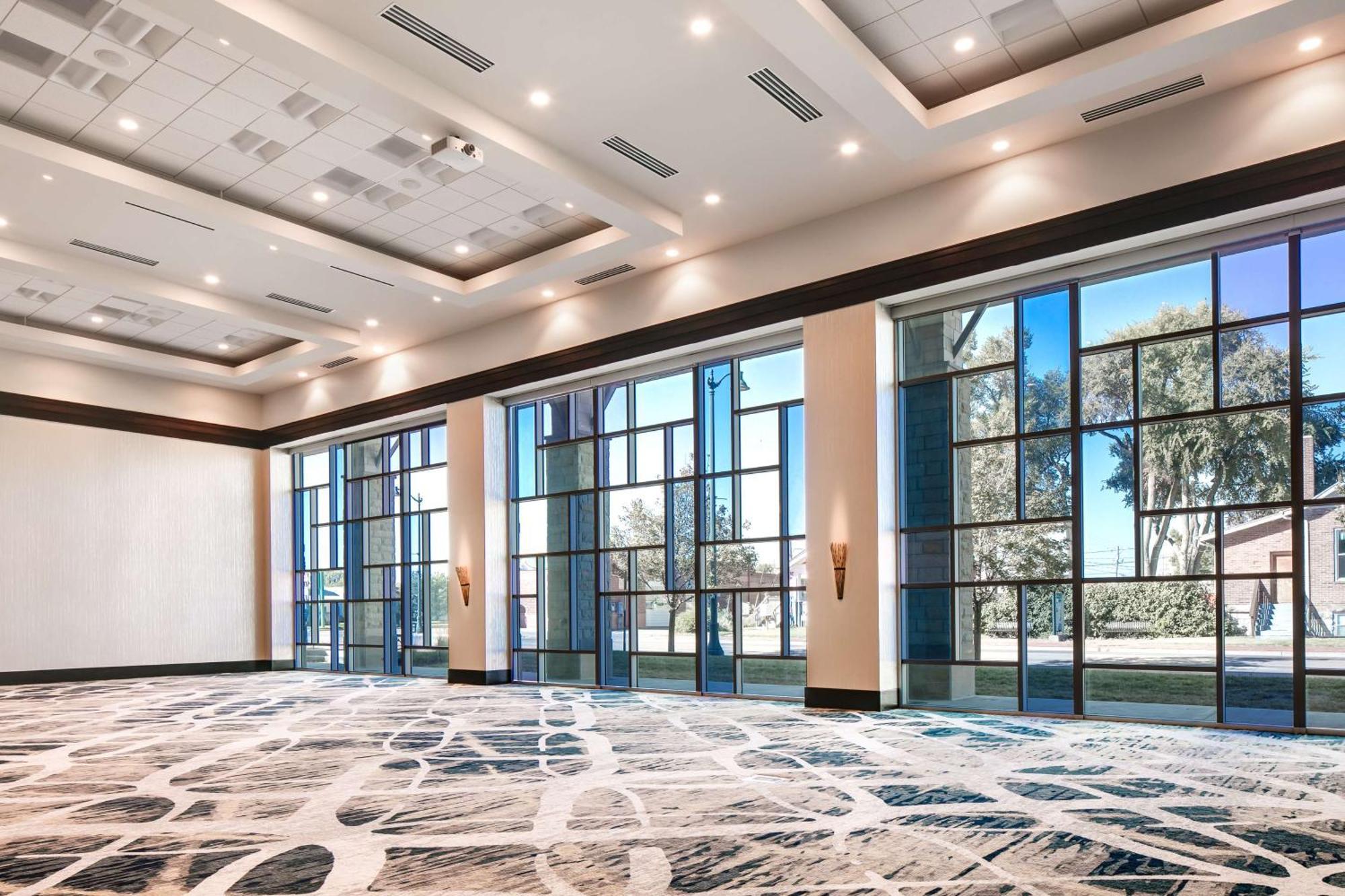 Hilton Garden Inn Manhattan Kansas Exterior photo